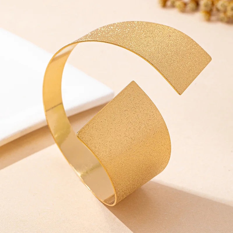 A Ring Bracelet Set