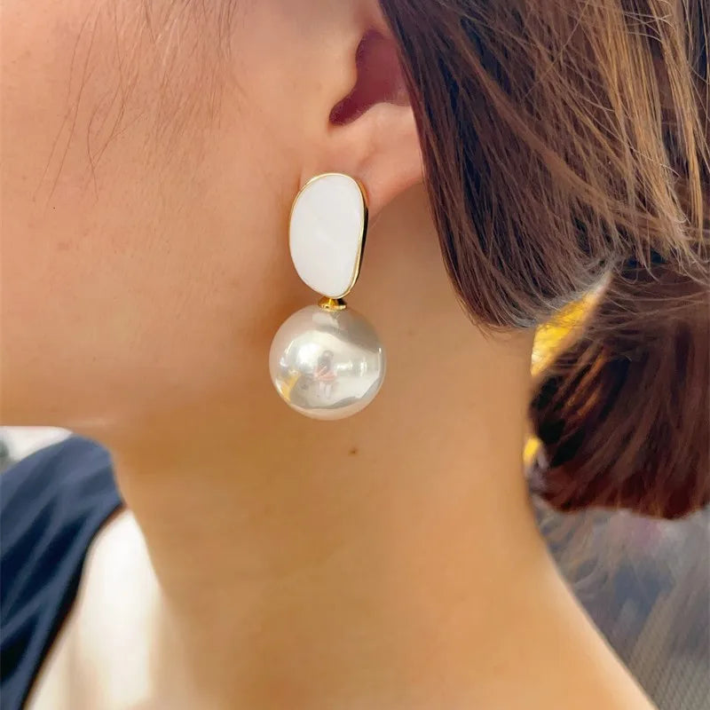 drop earrings